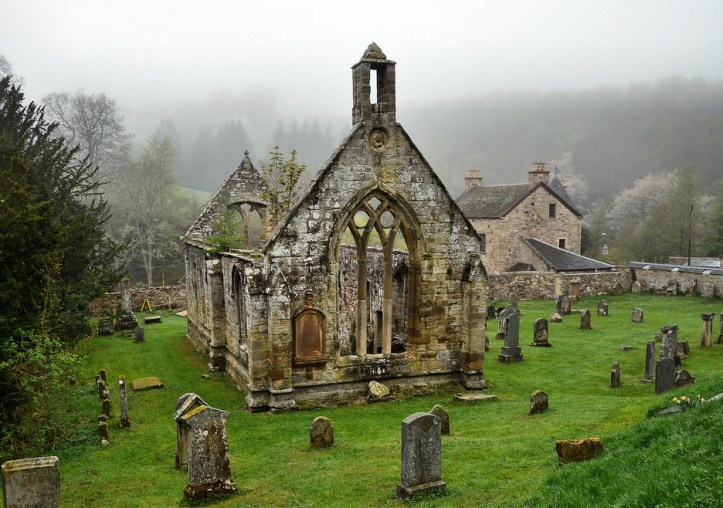 abandonedchurchyard1